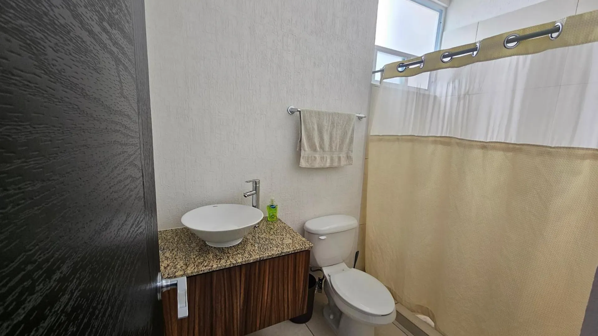 Hermosa Casa Vacacional En Residencial Cancún