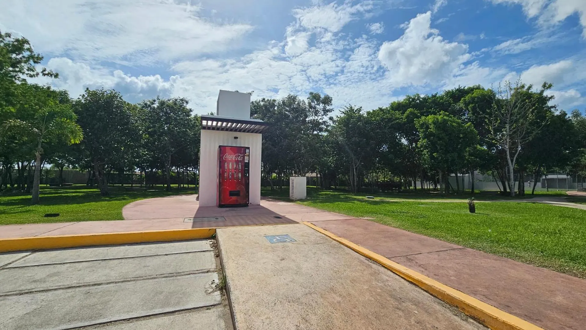 Hermosa Casa Vacacional En Residencial Κανκούν Σπίτι διακοπών